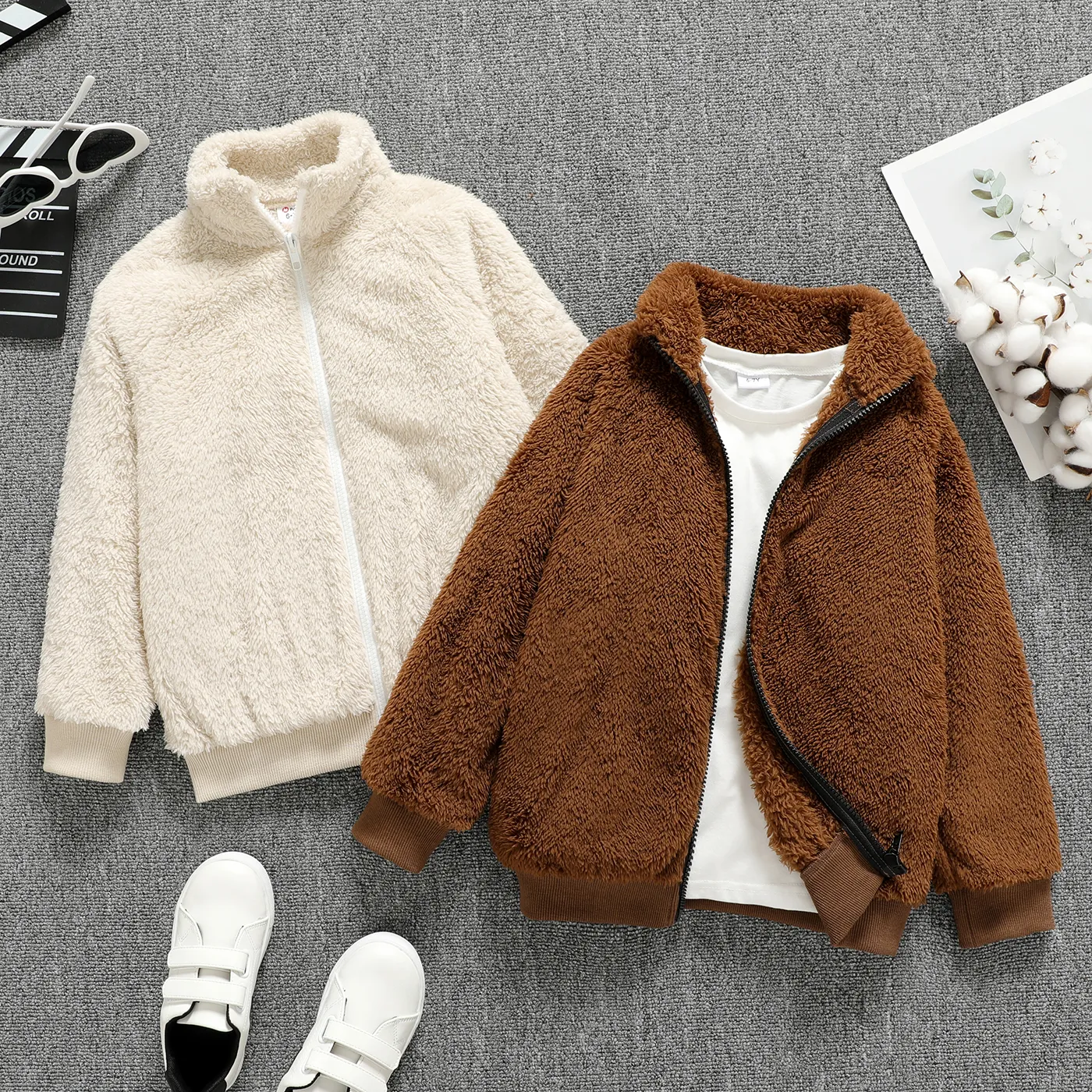 Kid Boy/Kid Girl Solid Color Stand Collar Fleece Jacket