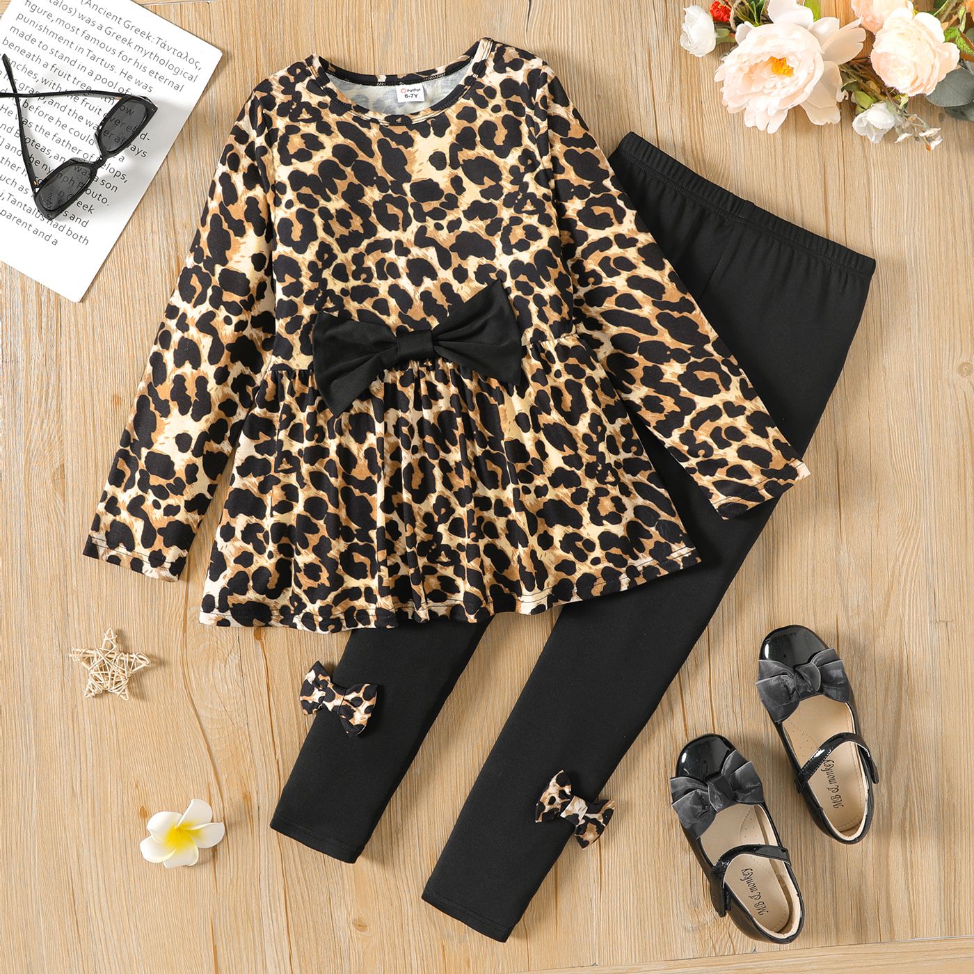 

2pcs Kid Girl Leopard Print 3D Bowknot Decor Long-sleeve Tee and Black Leggings Set