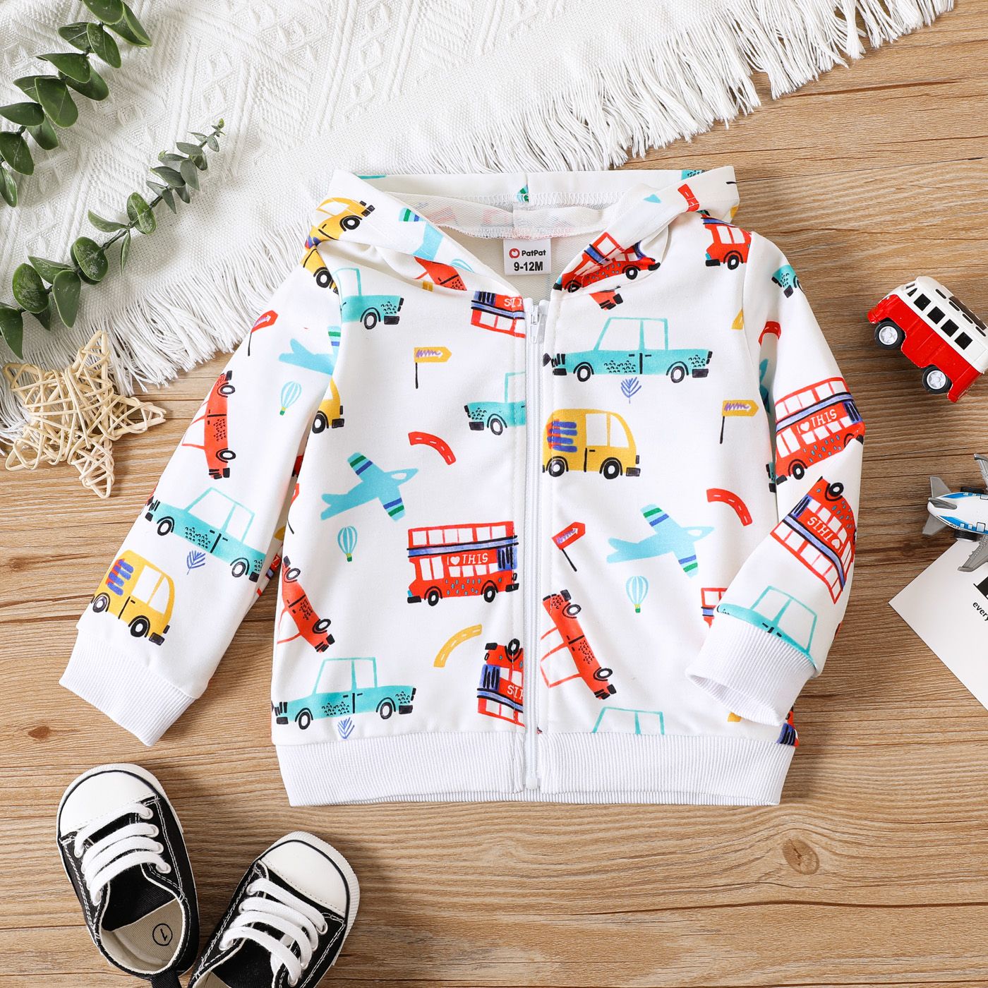 

Baby Boy/Girl Allover Transportation Vehicle Print Long-sleeve Hooded Zipper Jacket