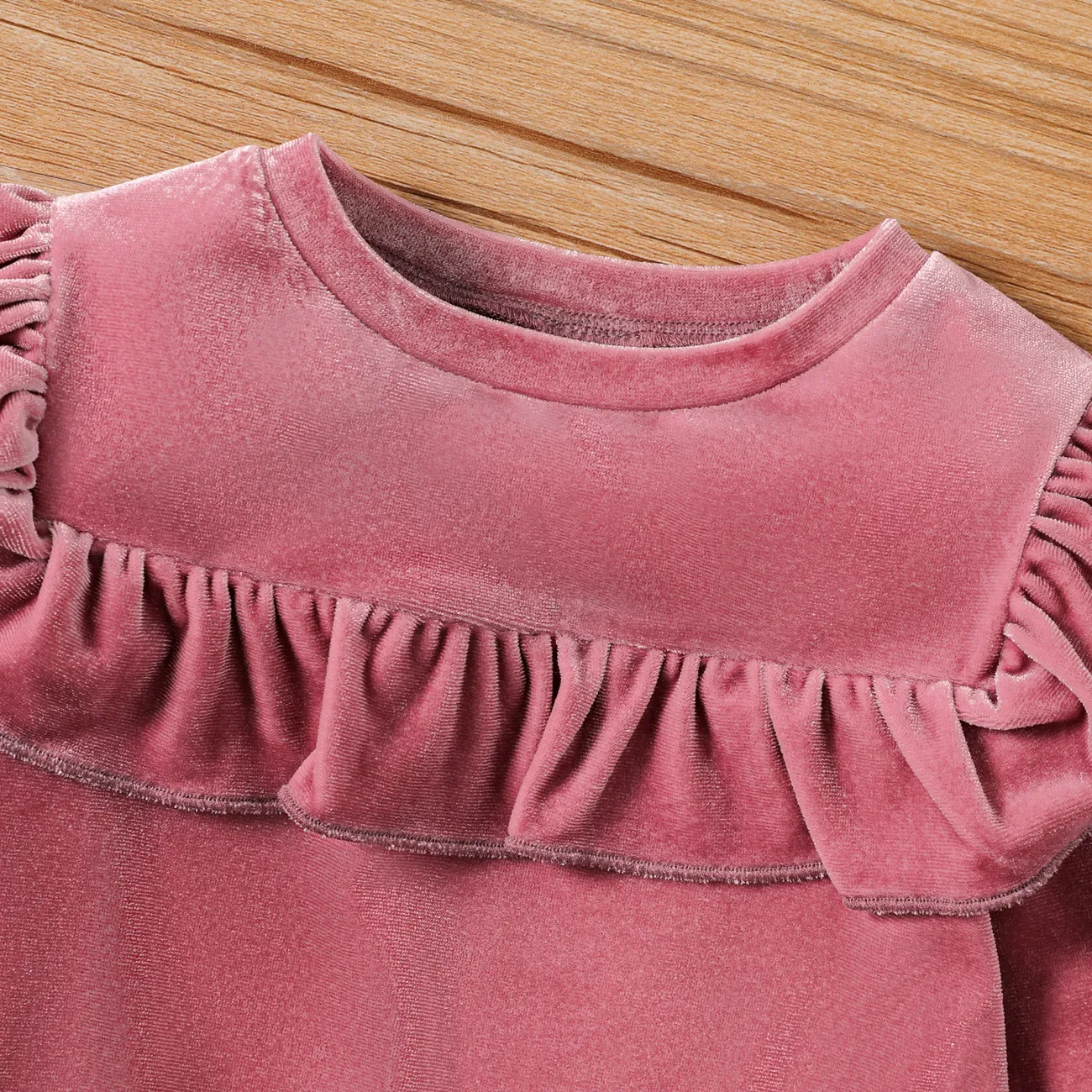2pcs Baby Girl Pink Velvet Ruffle Trim Long-sleeve Top and Bow Front Pants Set Pink big image 1
