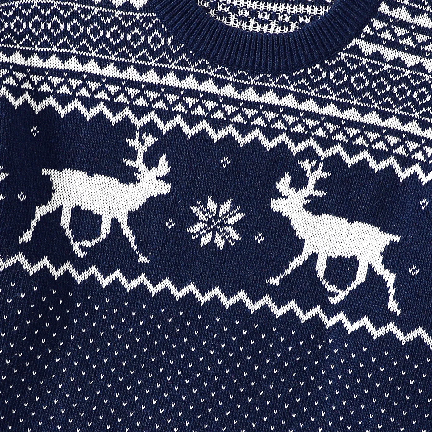 Christmas Family Matching Deer Graphic Long-sleeve Knitted Sweater Multi-color image 3