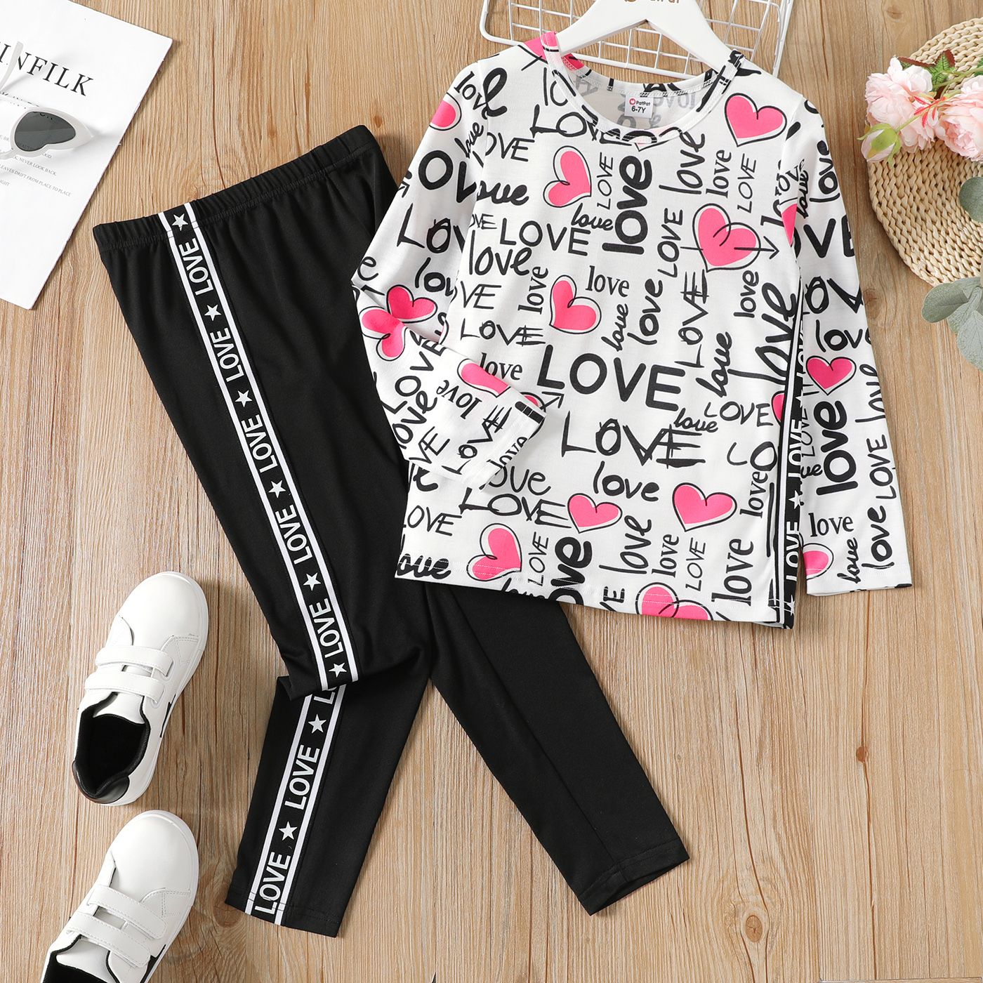 

2pcs Kid Girl Heart Letter Print Long-sleeve Tee and Black Pants Set