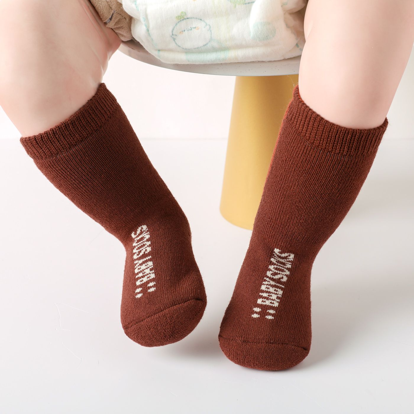 

Baby / Toddler Letter Graphic Antiskid Glue Floor Socks