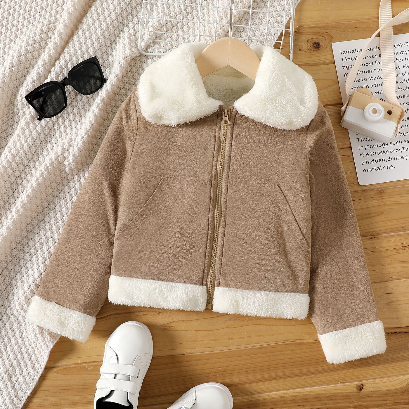 

Kid Girl Lapel Collar Suede Fleece Lined Coat