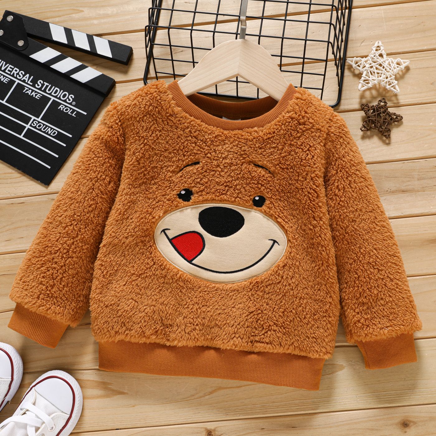 

Toddler Boy Pretty Animal Embroidered Fleece Fluffy Sweatshirt