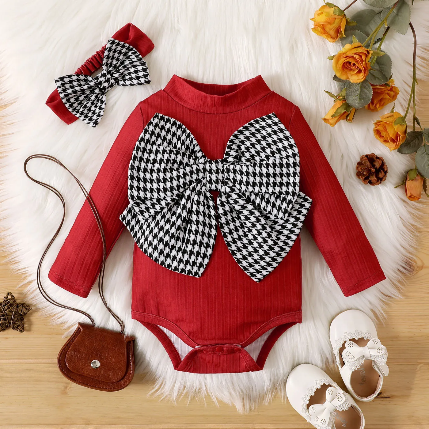 

2pcs Baby Girl Houndstooth Bow Front Rib Knit Mock Neck Long-sleeve Romper with Headband Set
