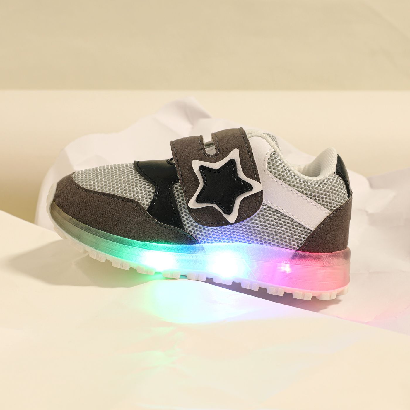 

Toddler / Kid Star Pattern Mesh Panel Casual LED Shoes