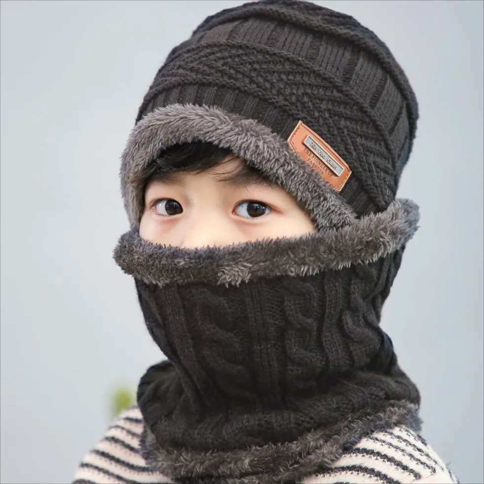 2-pack Toddler / Kid Letter Patch Plush Fleece-lining Beanie Hat & Infinity Scarf Set  image 6