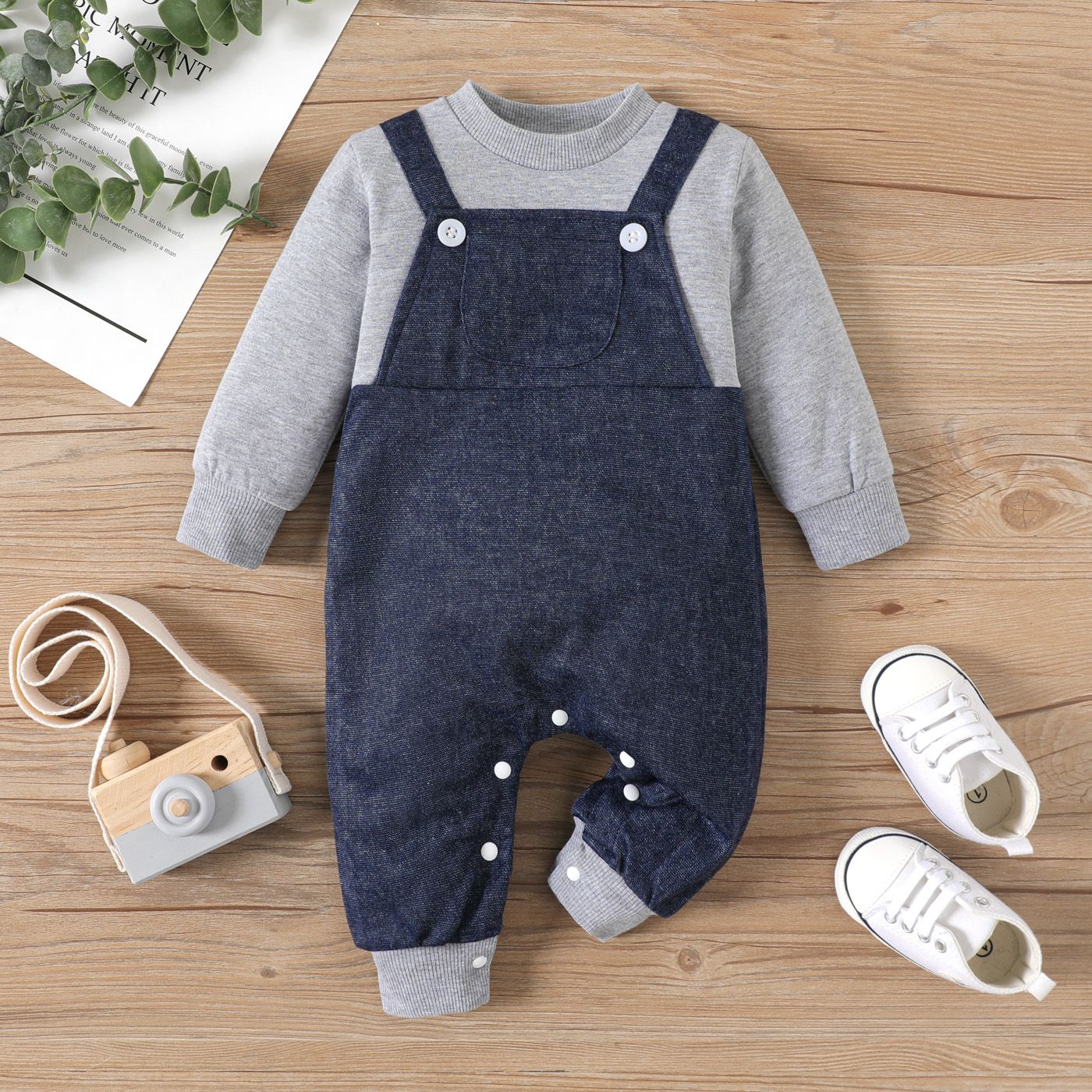 

Baby Boy/Girl Solid Spliced Long-sleeve Faux-two Imitation Denim Jumpsuit