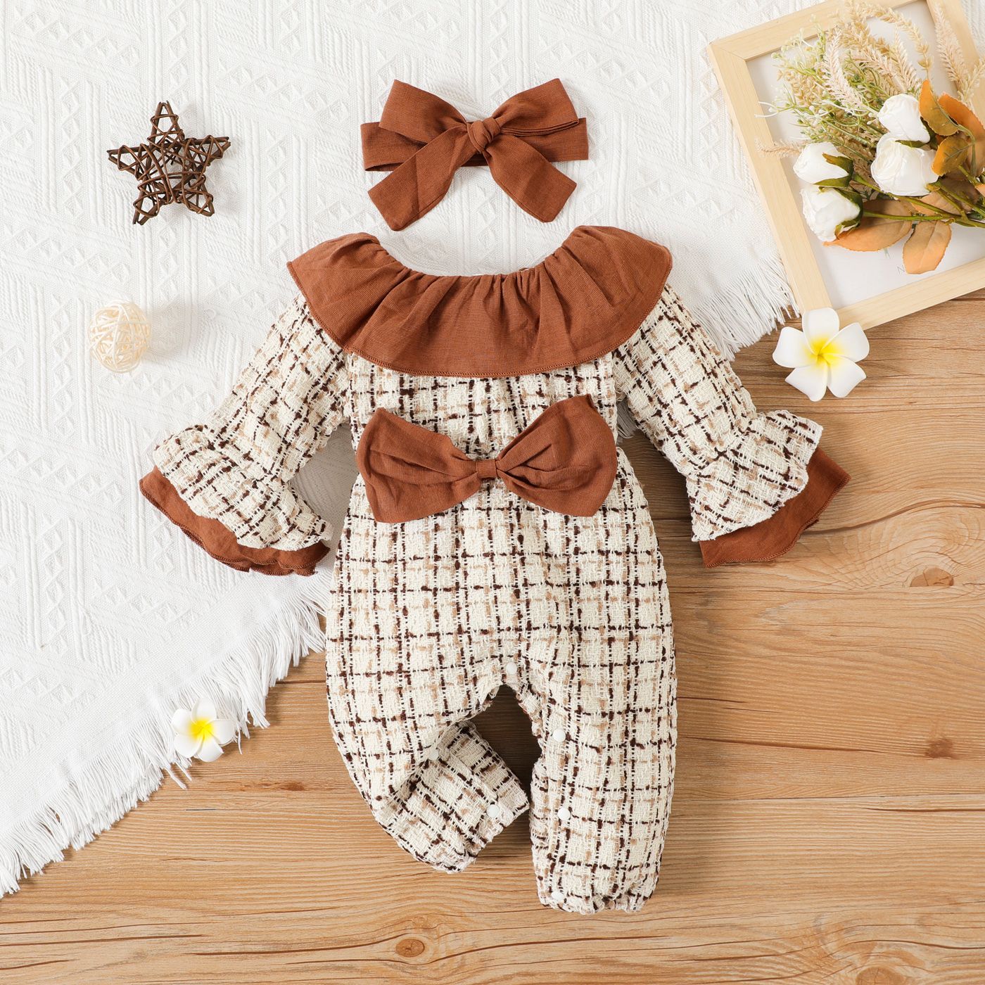 

2pcs Baby Girl Bow Front Ruffle Collar Flare-sleeve Plaid Tweed Jumpsuit with Headband Set