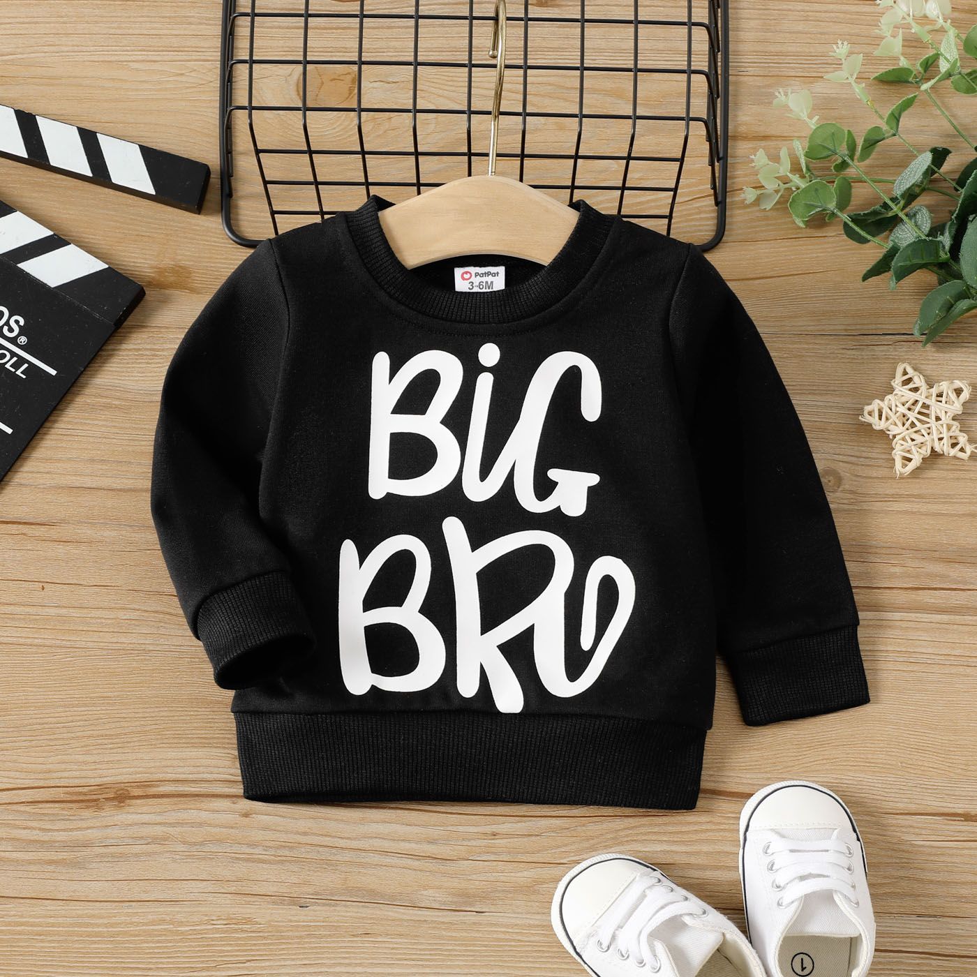 Baby Boy Letter Print Long-sleeve Sweatshirt
