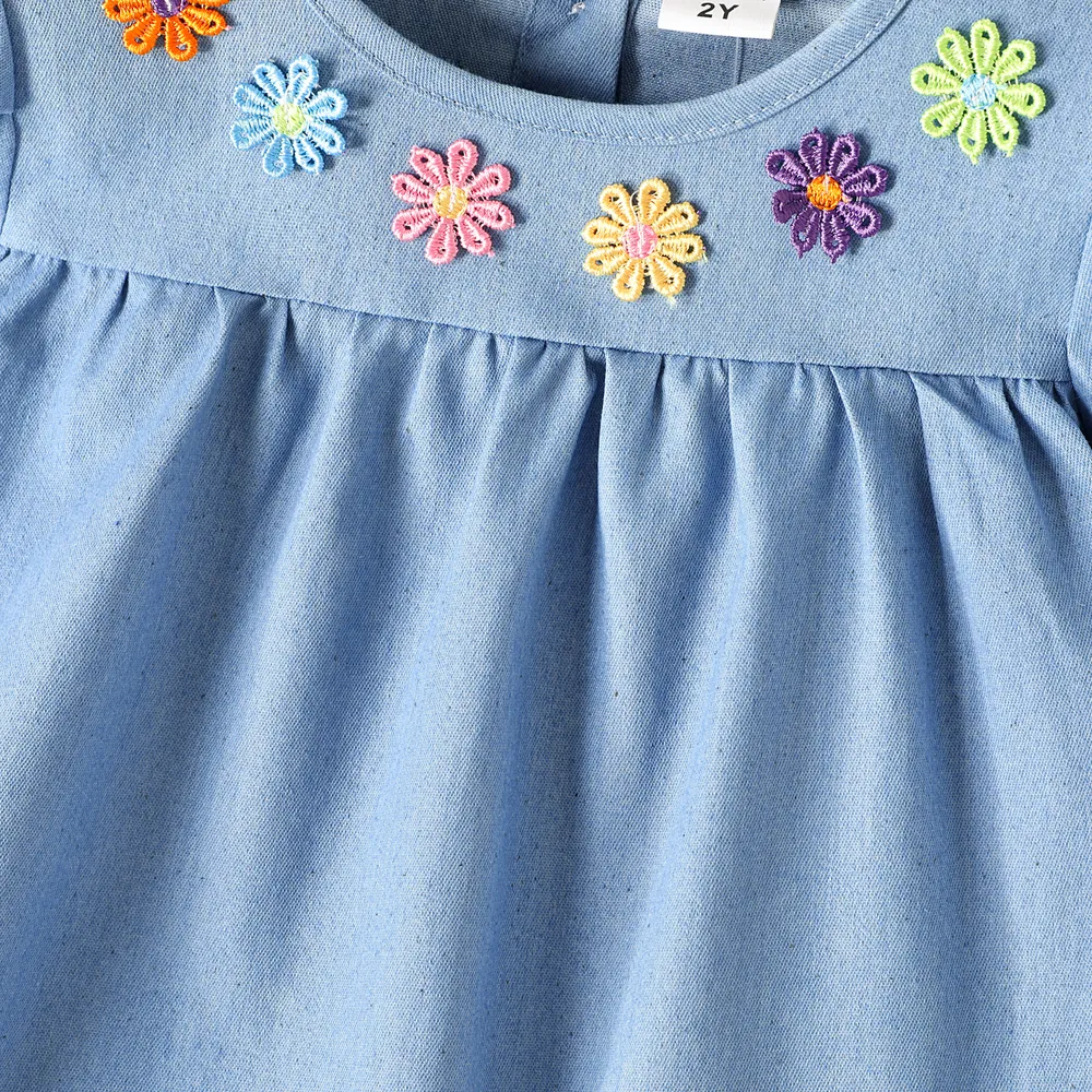 Toddler Girl Sweet Floral Embroidered Denim Long-sleeve Dress big image 4
