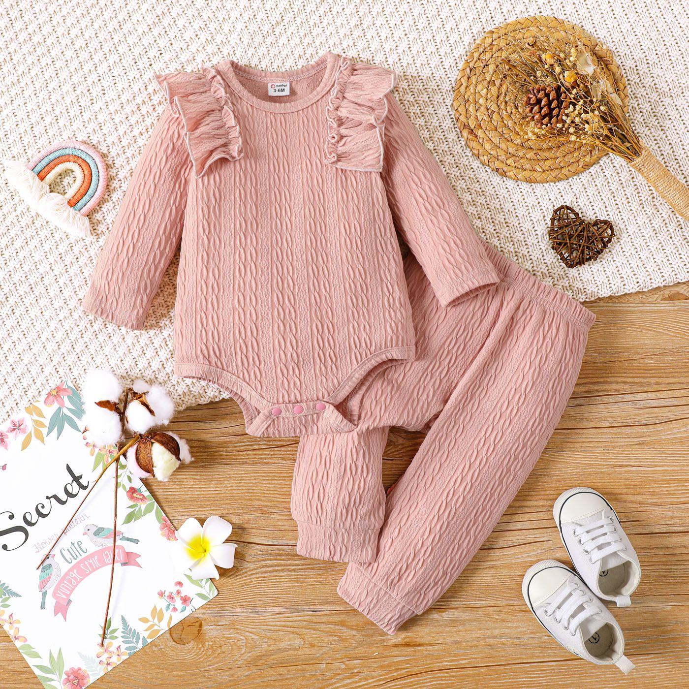 

2pcs Baby Girl Solid Cable Knit Ruffle Trim Long-sleeve Romper and Pants Set