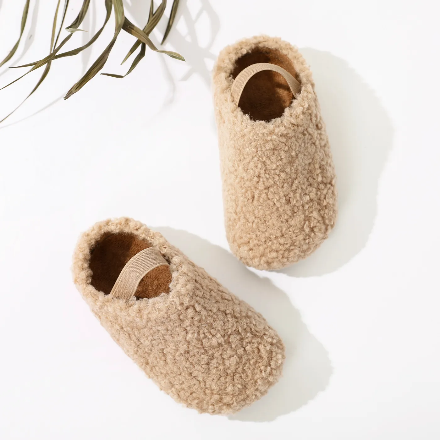 Toddler / Kid Elastic Strap Plush Slippers