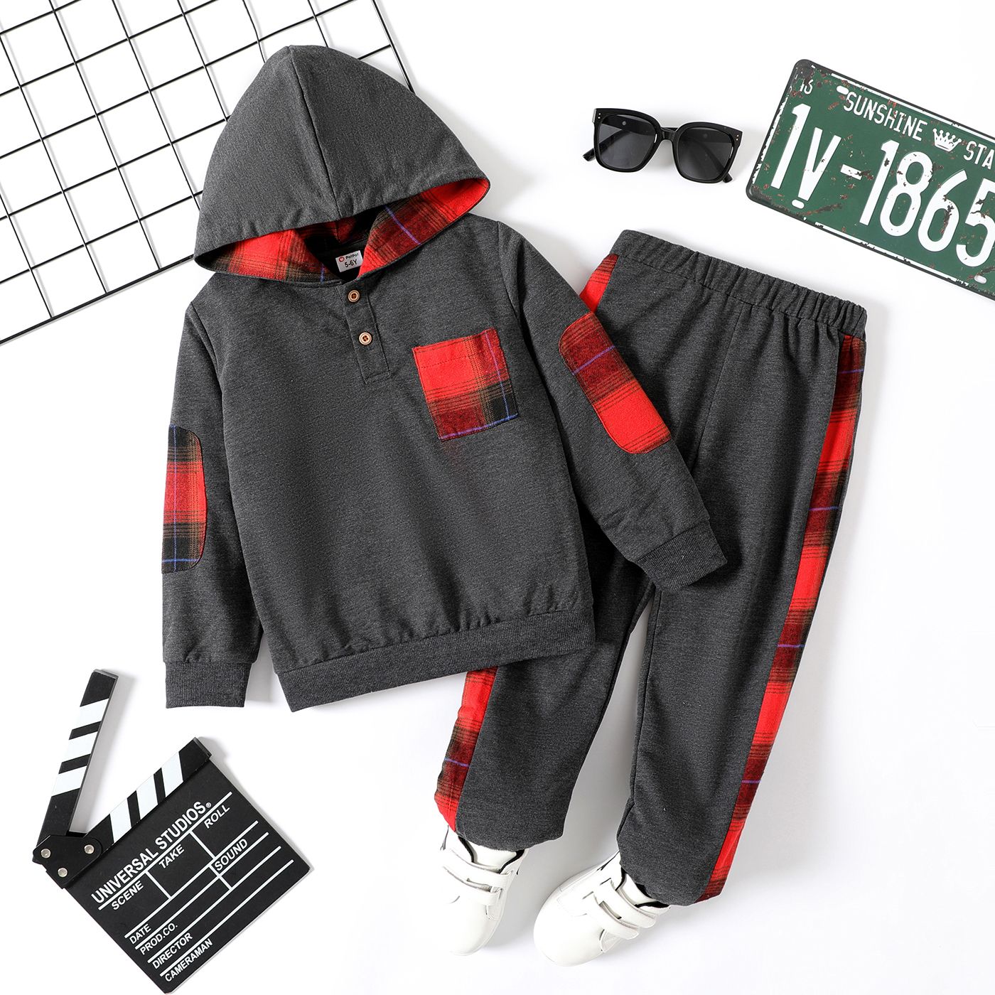 

2pcs Kid Girl Plaid Splice Button Design Hoodie Sweatshirt and Pants Set