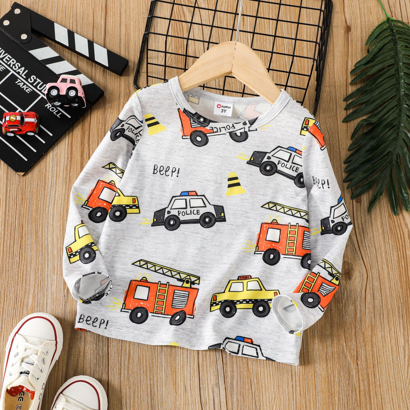 

Toddler Boy Vehicle Print Long-sleeve Grey Tee