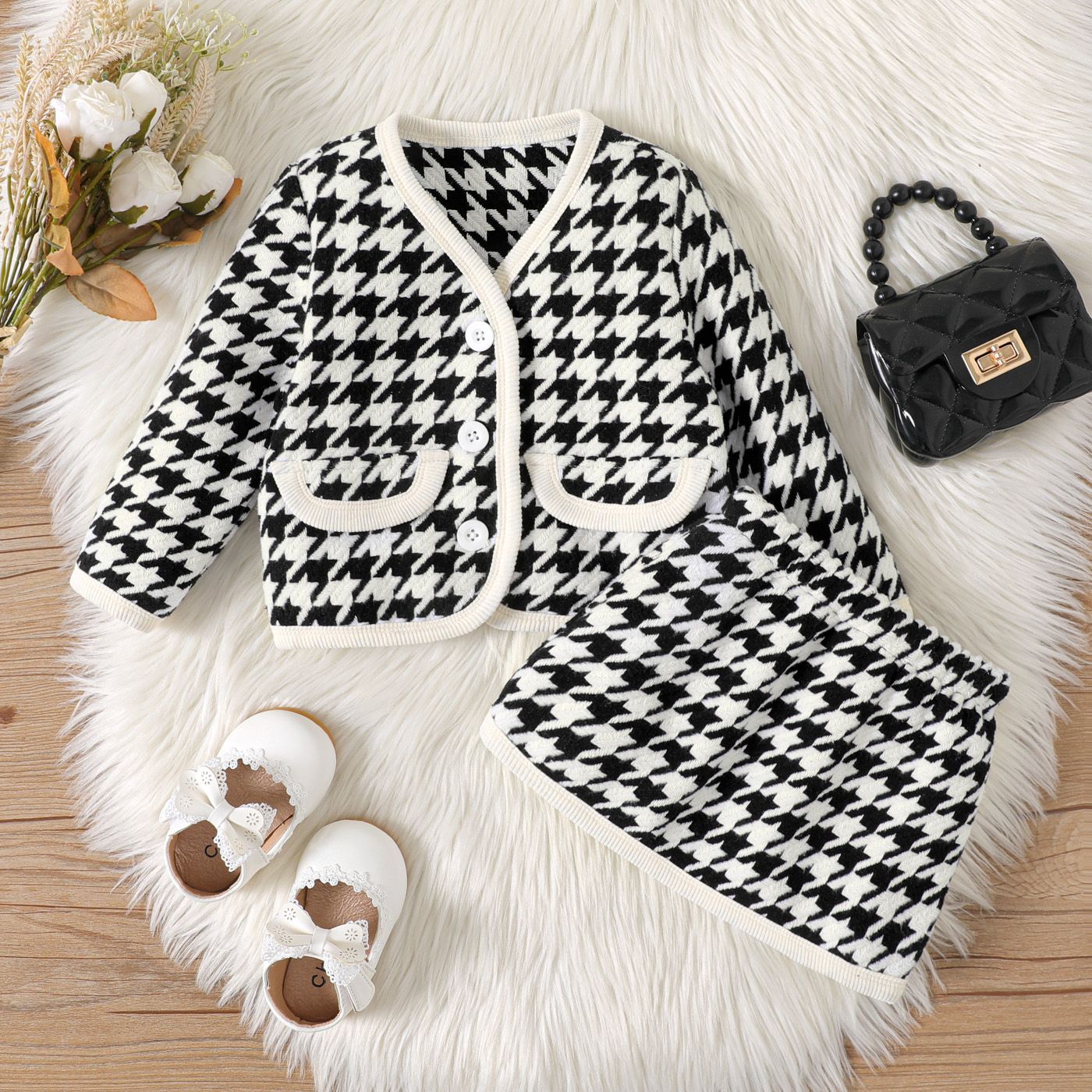 

2pcs Baby Girl Black & White Houndstooth Long-sleeve Cardigan and Skirt Set