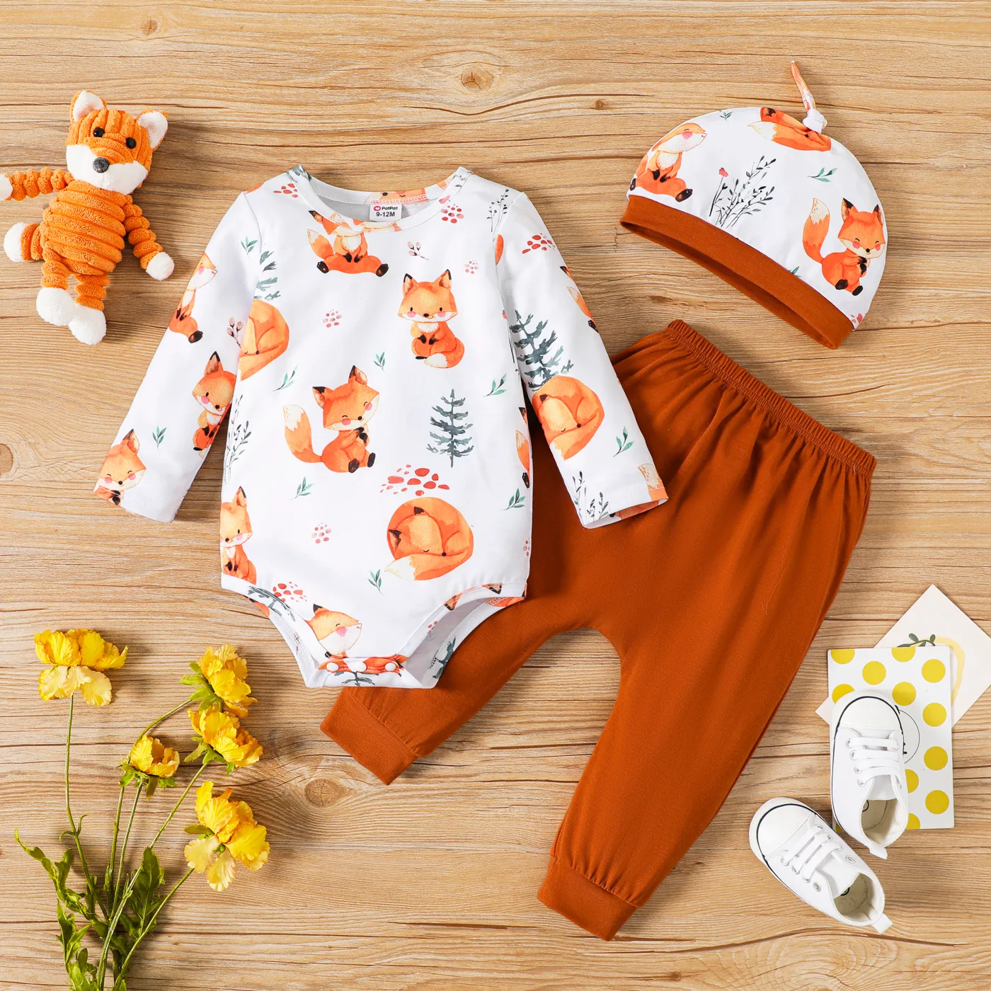 3pcs Baby Boy/Girl Allover Fox Print Long-sleeve Romper and Solid Pants with Hat Set