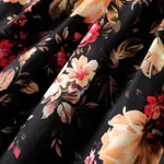 2pcs Kid Girl Ribbed Long-sleeve Tee and Floral Print Suspender Skirt Set  image 4