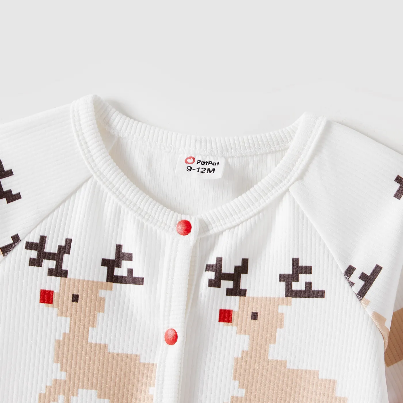 Christmas Family Matching Allover Reindeer Print Raglan-sleeve Sweatshirts Red image 3