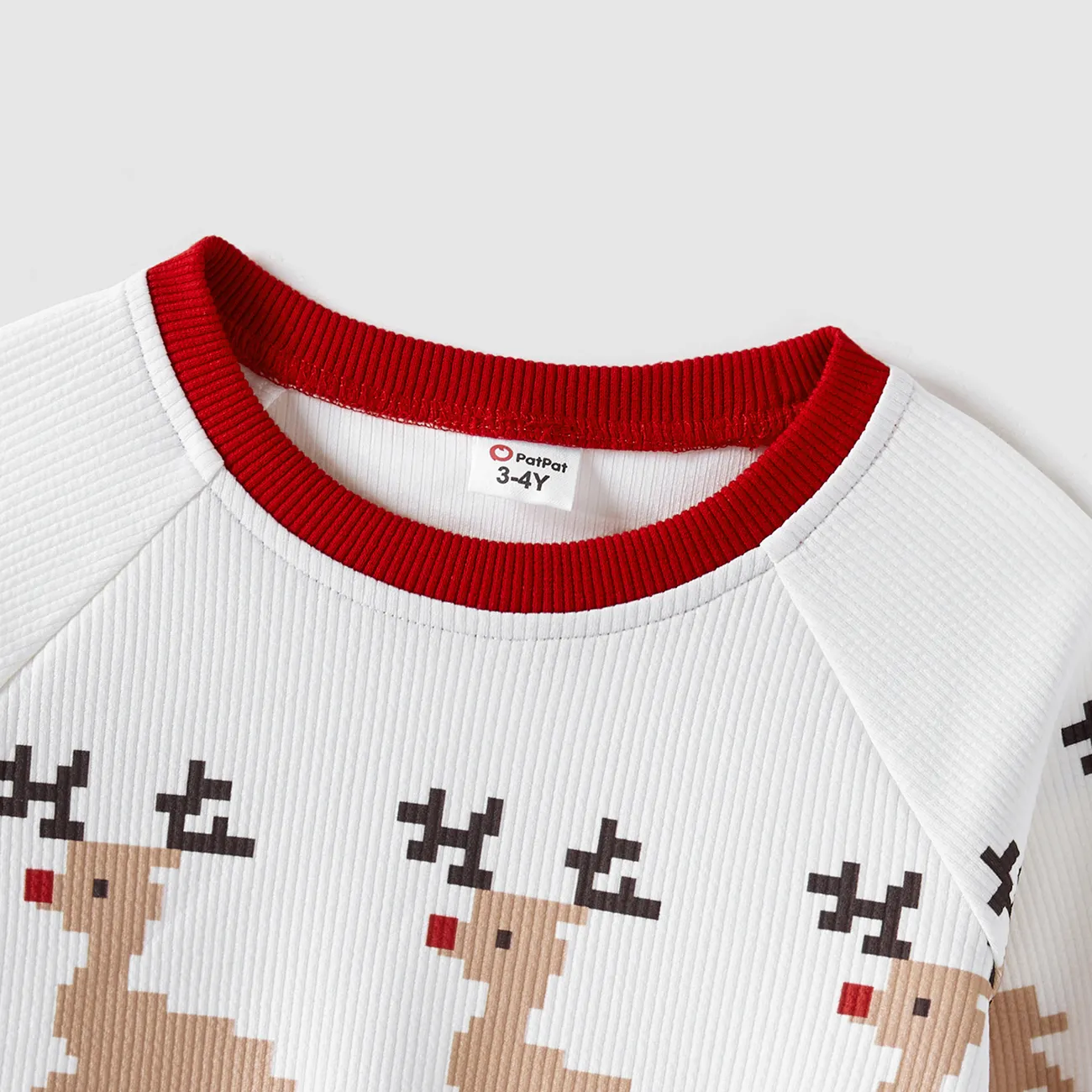 Christmas Family Matching Allover Reindeer Print Raglan-sleeve Sweatshirts Red big image 1