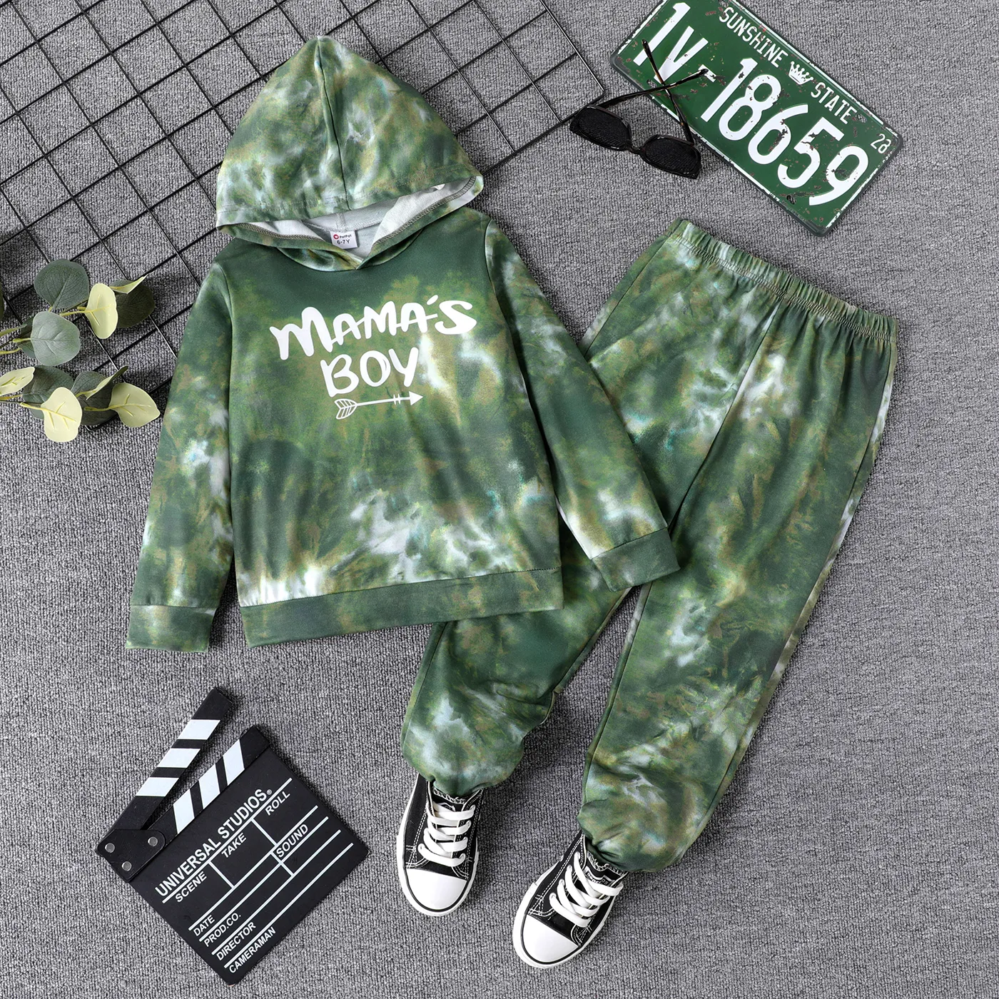 2pcs Kid Boy Letter Print Tie Dyed Hoodie Sweatshirt and Elasticized Pants Set  big image 1