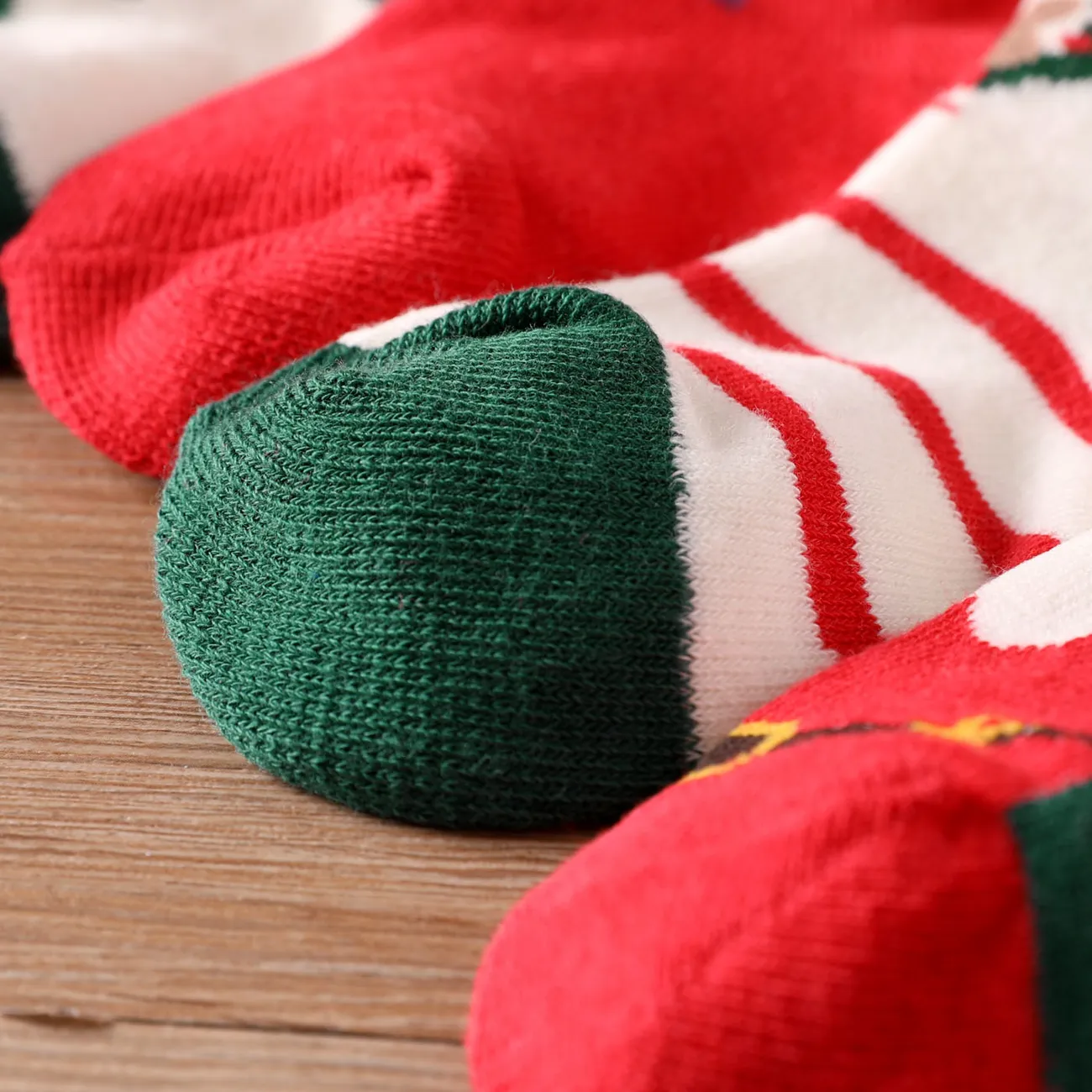 Juego de 5 pares de calcetines navideños para bebés y niños pequeños Rojo big image 1