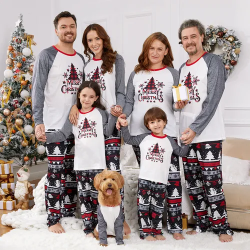 Look Familiar Pijamas para familia estampado Cuadros Árbol Navideño Letra navidad patrón