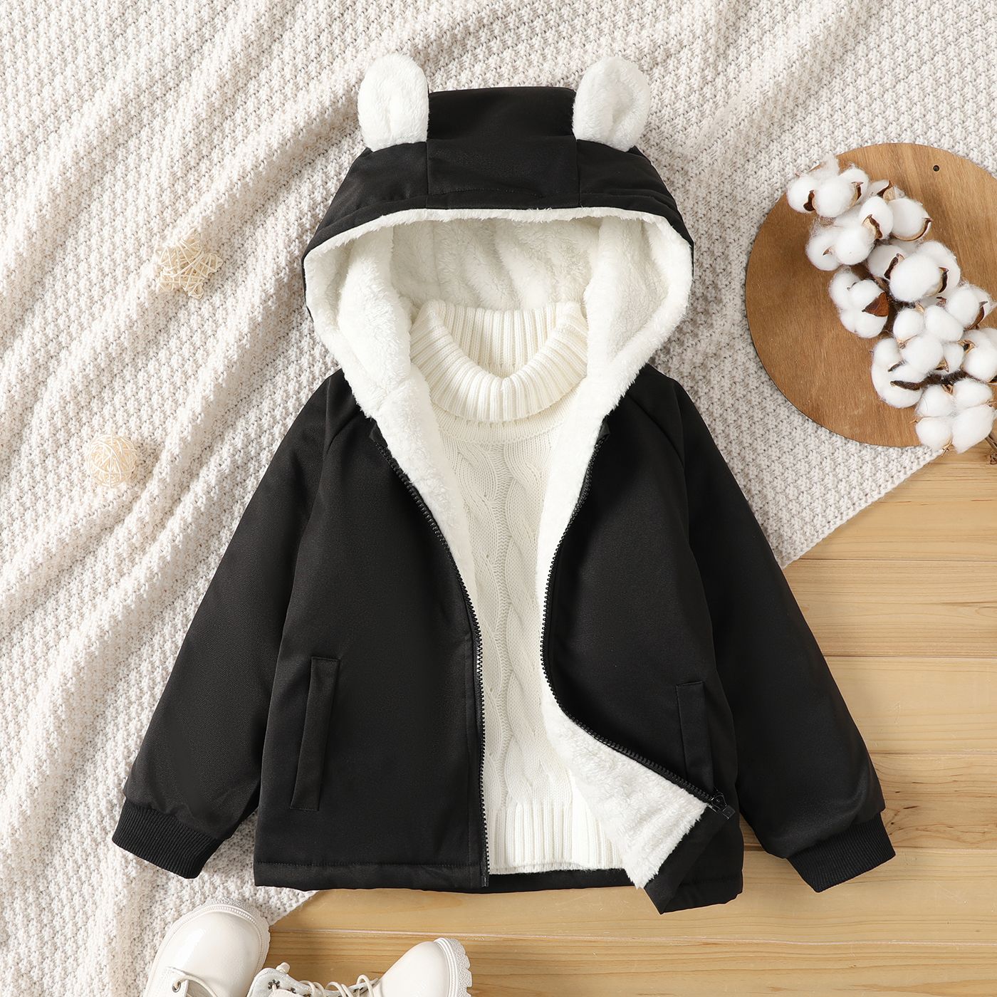 

Kid Boy/Kid Girl 3D Ear Design Solid Color Fleece Hooded Coat