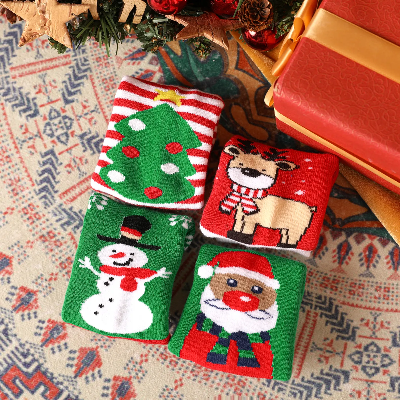 4-pairs Baby / Toddler Christmas Thermal Crew Socks Red image 3
