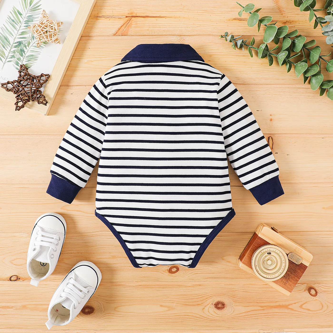 Baby Boy Embroidered Badge Detial Contrast Collar Striped Long-sleeve Romper Dark Blue/white image 2