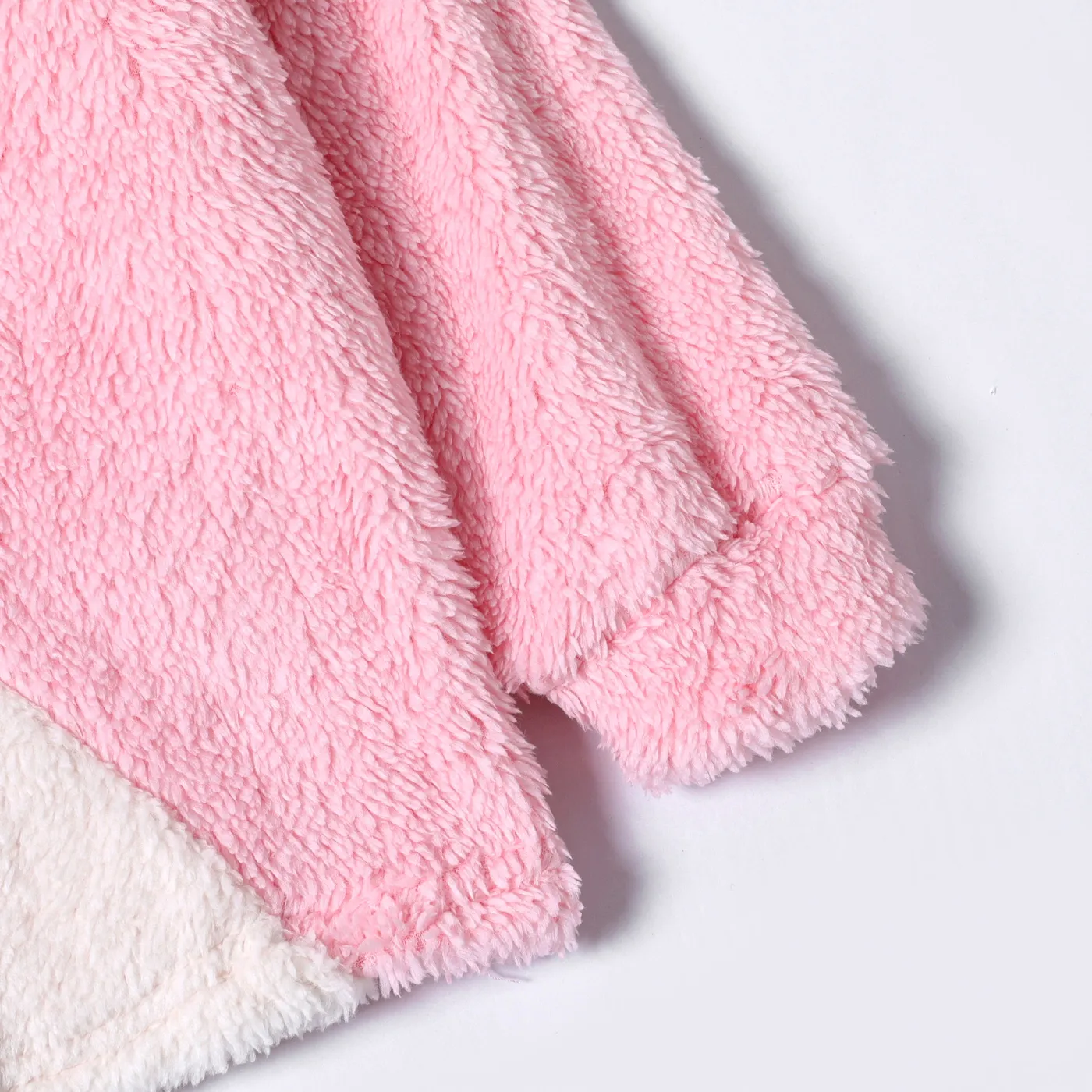 Kid Girl Sweet Colorblock Fleece Pullover Sweatshirt  image 4