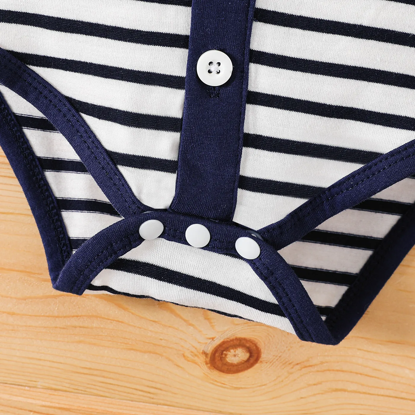 Baby Boy Embroidered Badge Detial Contrast Collar Striped Long-sleeve Romper Dark Blue/white image 5