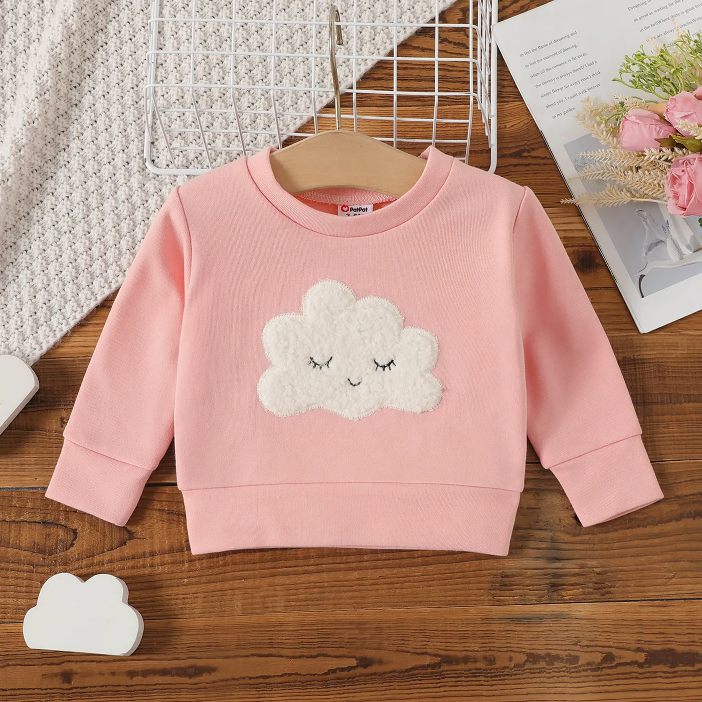 

Baby Girl Cloud Embroidered Pink Long-sleeve Sweatshirt