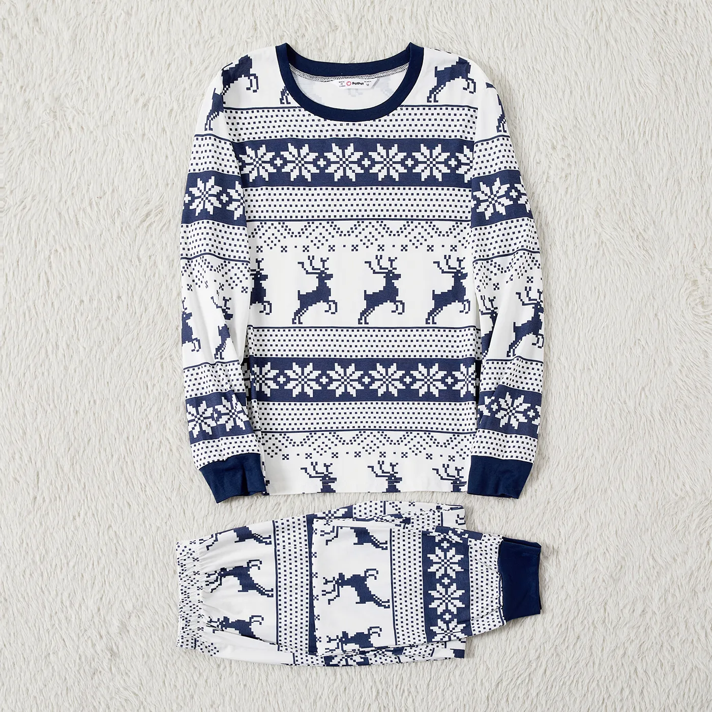Christmas Family Matching Allover Blue Print Long-sleeve Naia™ Pajamas Sets (Flame Resistant)  image 6