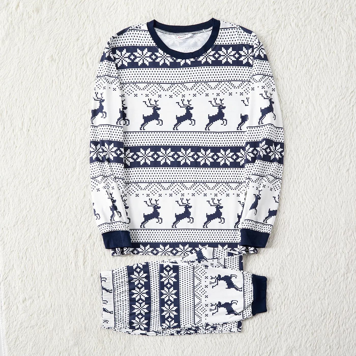 Christmas Family Matching Allover Blue Print Long-sleeve Naia™ Pajamas Sets (Flame Resistant)  image 4
