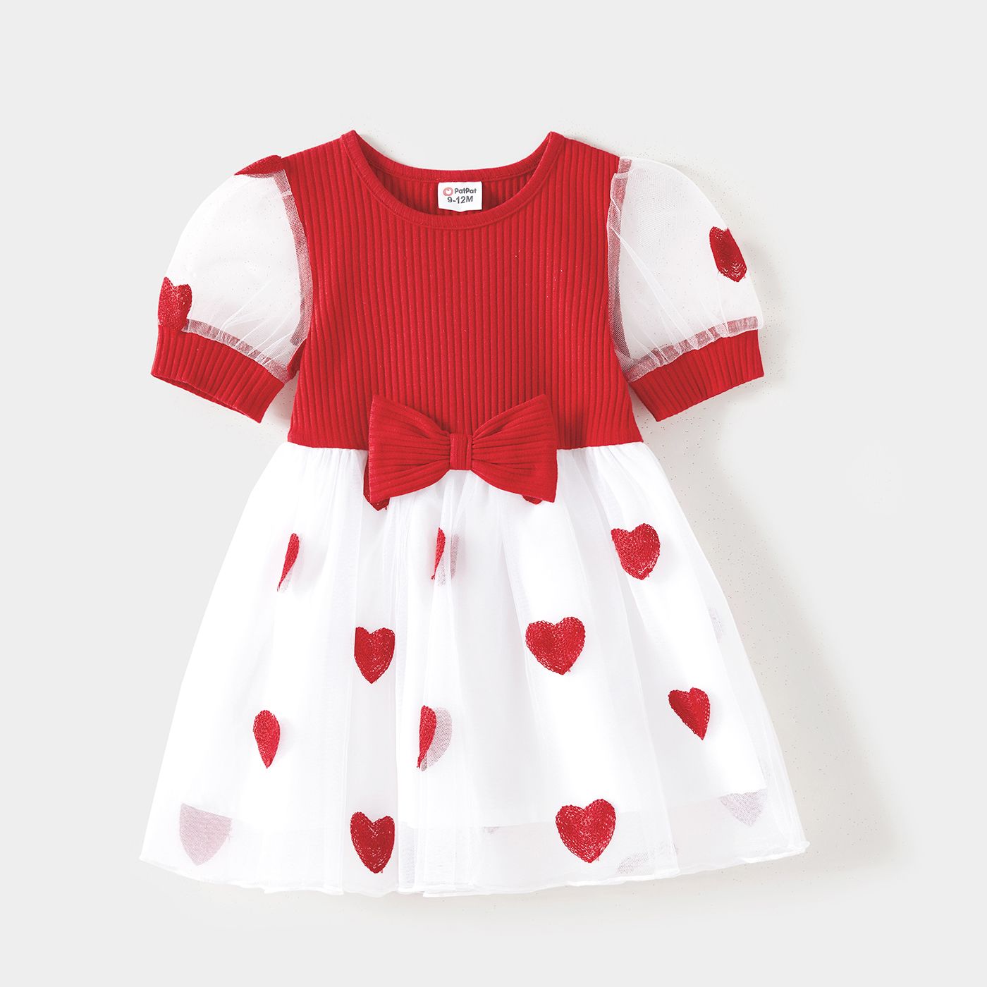 Family Matching Solid Spliced Allover Heart Embroidered Mesh Dresses And Short-sleeve Colorblock Ribbed T-shirts Sets