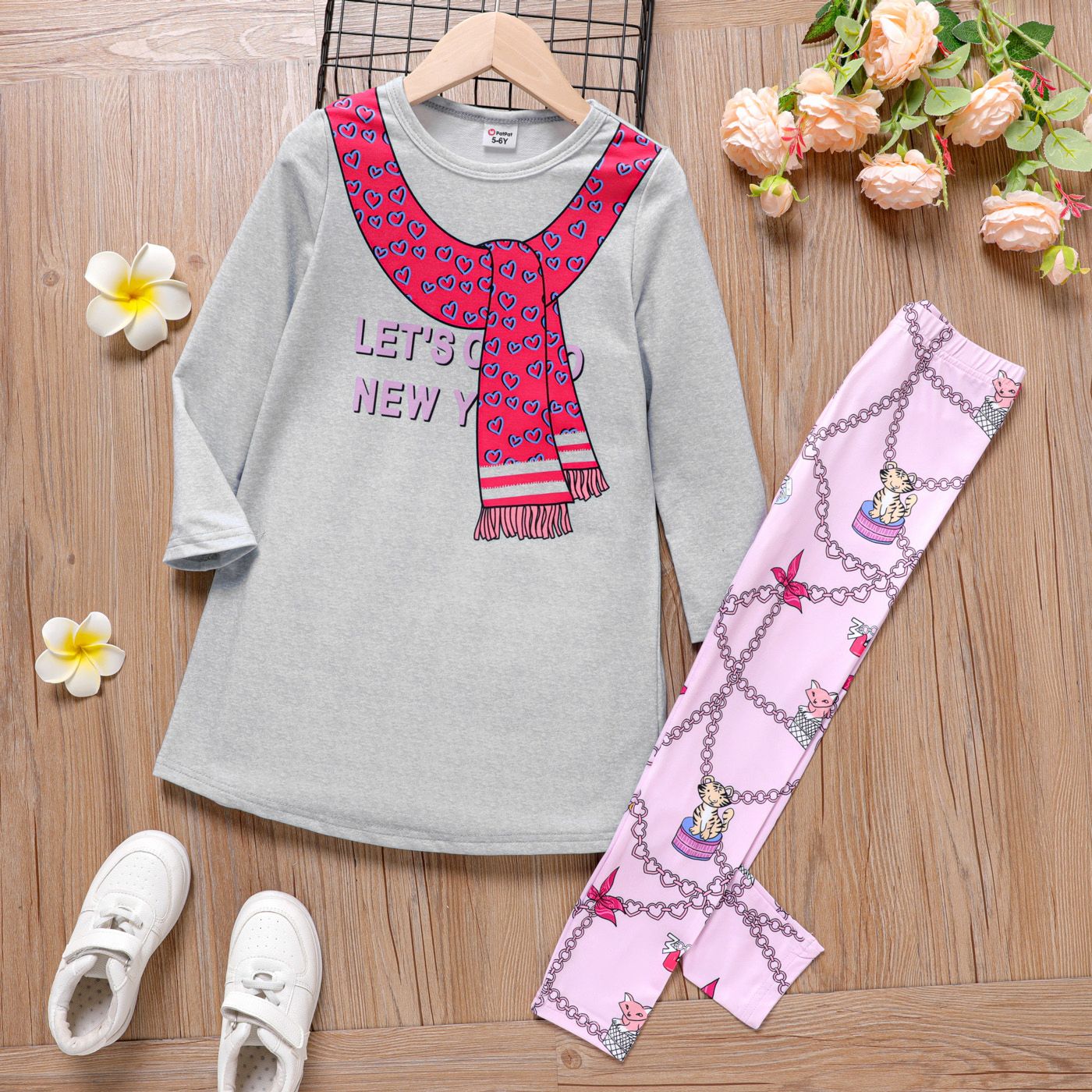 

2pcs Kid Girl Letter Scarf Print Long-sleeve Tee and Elasticized Leggings Set