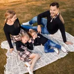 Family Matching Black Long-sleeve Splicing Plaid Dresses and Polo Shirts Sets  image 4