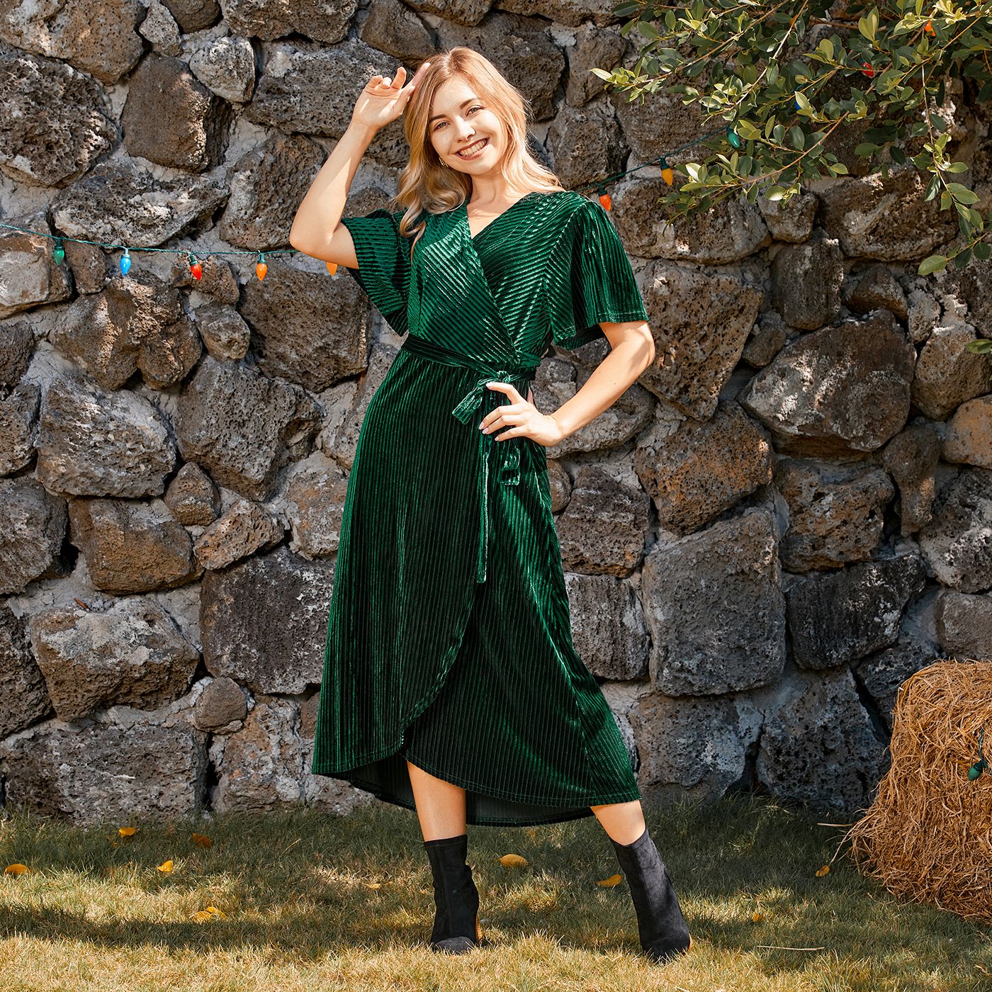 Family Matching Green Velvet Surplice Neck Ruffle-sleeve Dresses And Plaid Shirts Sets