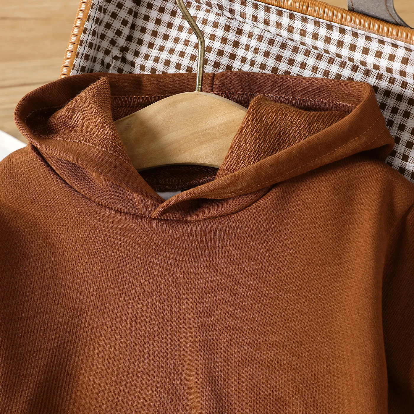 2pcs Baby Boy/Girl Brown Long-sleeve 3D Ears Hoodie and Striped Pants Set  image 3