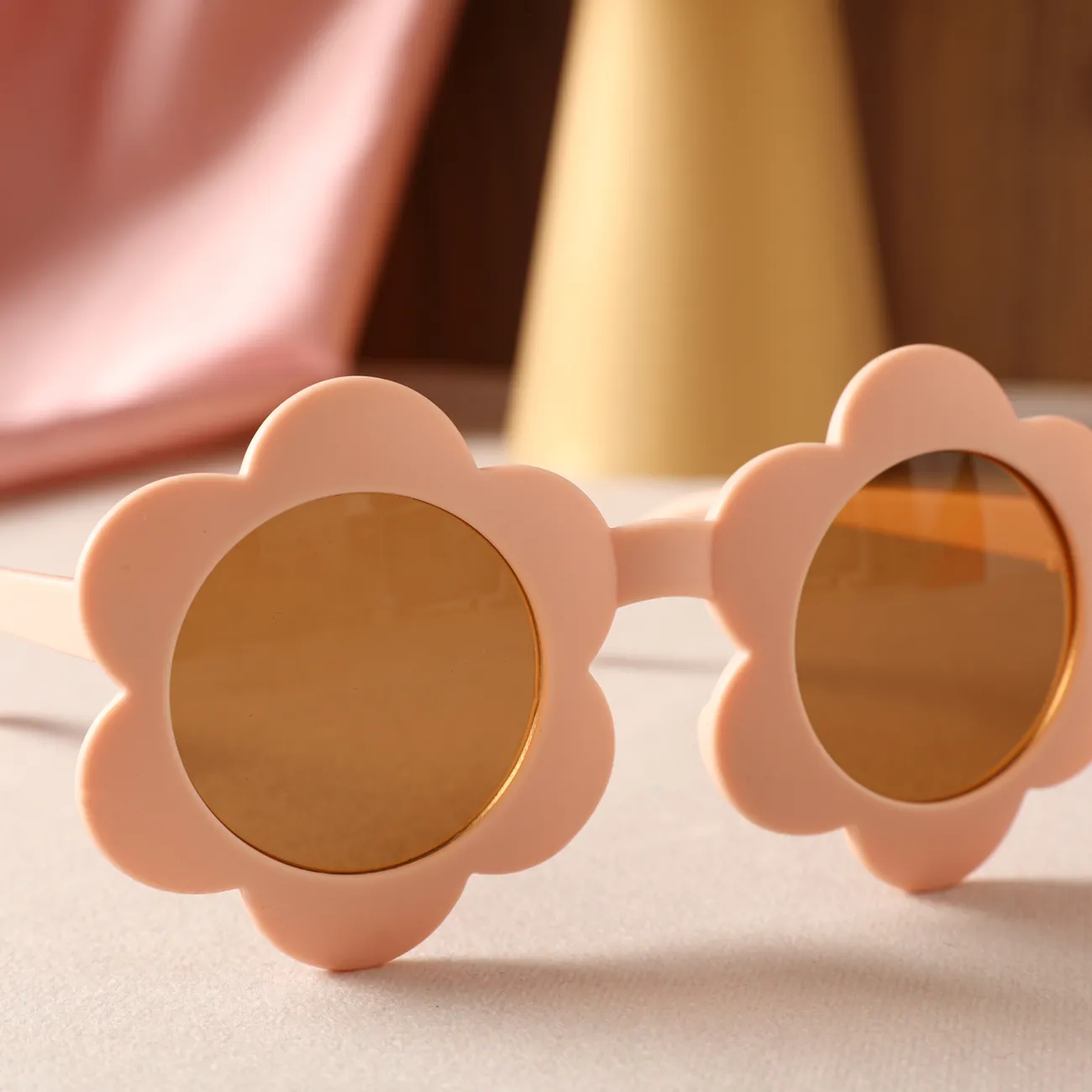 Kindermode Blumenform Rahmen dekorative Brille (mit Brillenetui) rosa big image 1