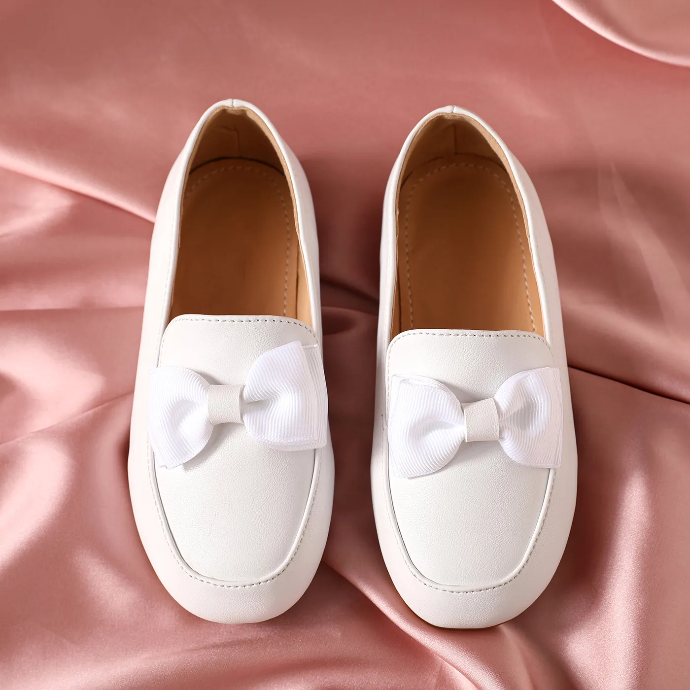 Toddler / Kid Bow Decor White Loafers