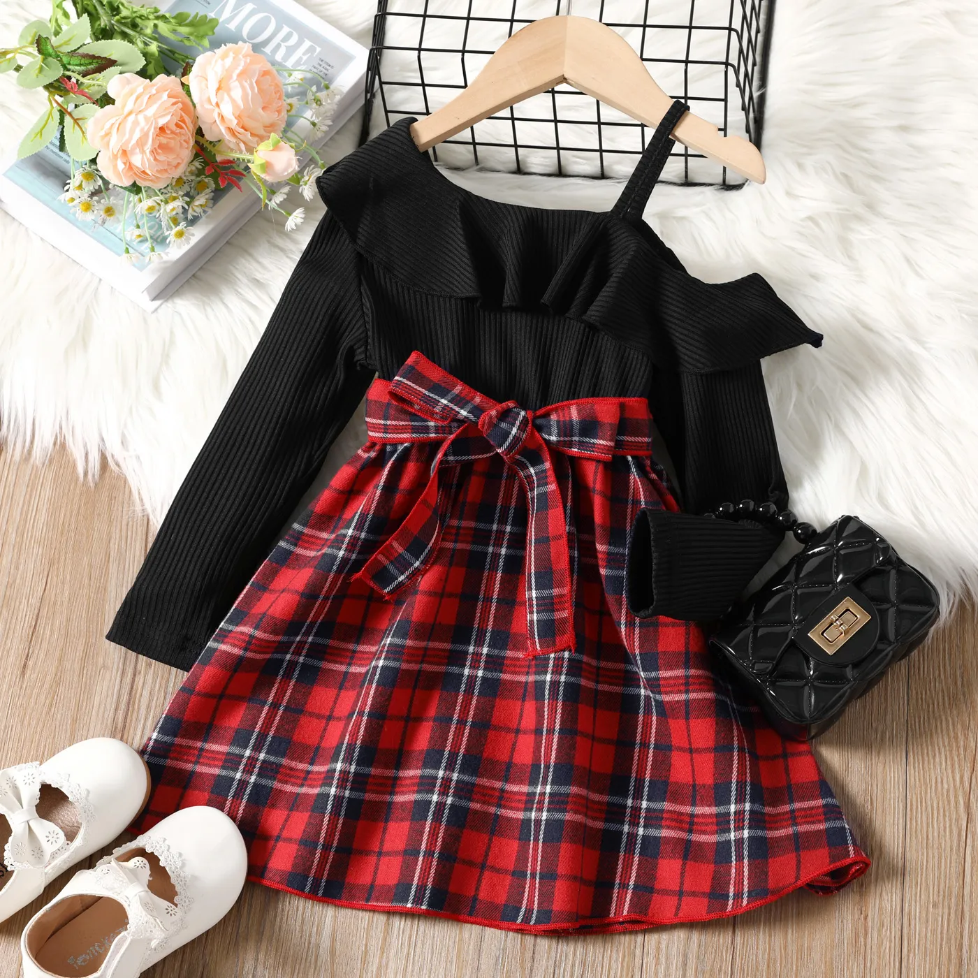 Toddler Girl Elegant Plaid Flounce One Shoulder Long-sleeve Dress  big image 1