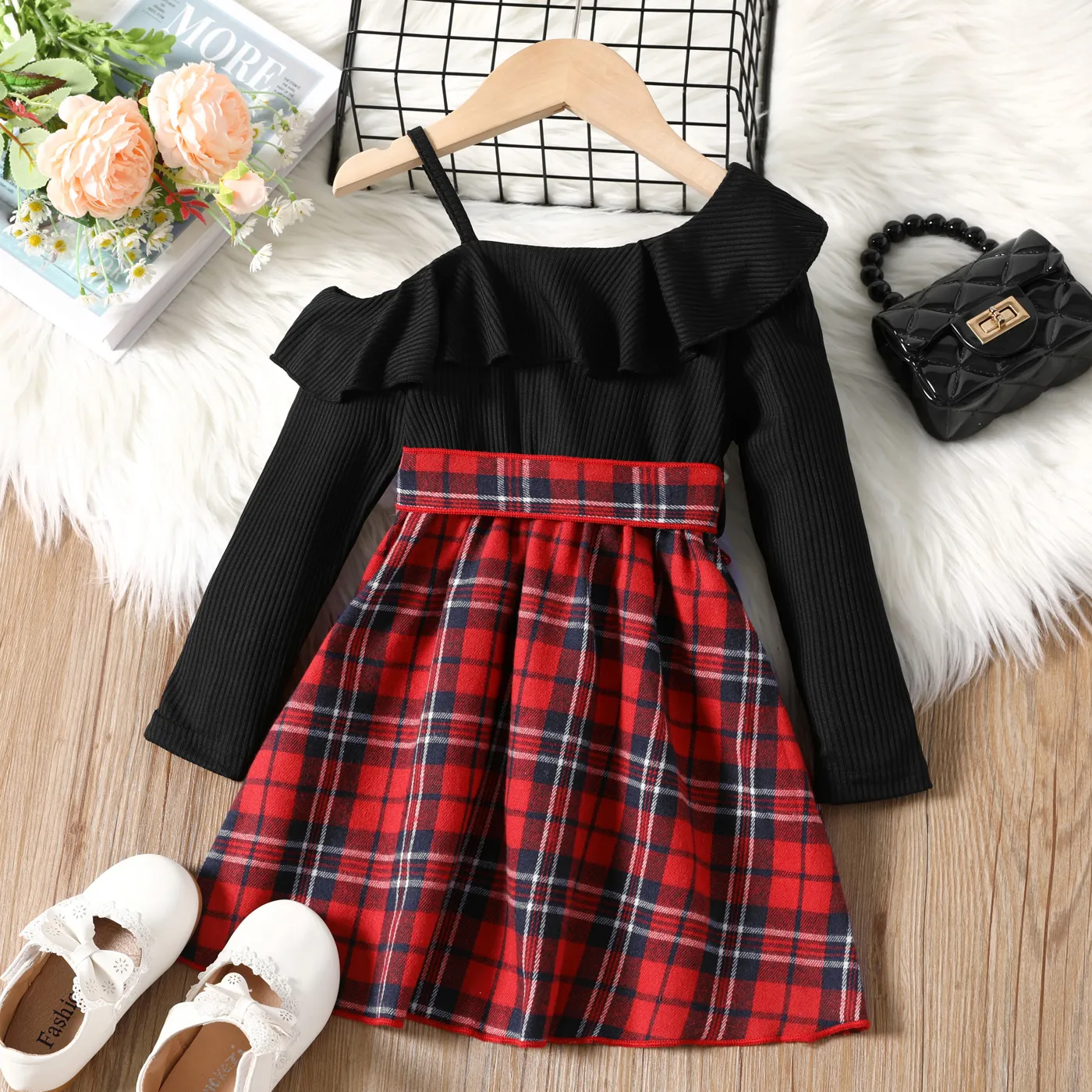 Toddler Girl Elegant Plaid Flounce One Shoulder Long-sleeve Dress  image 2