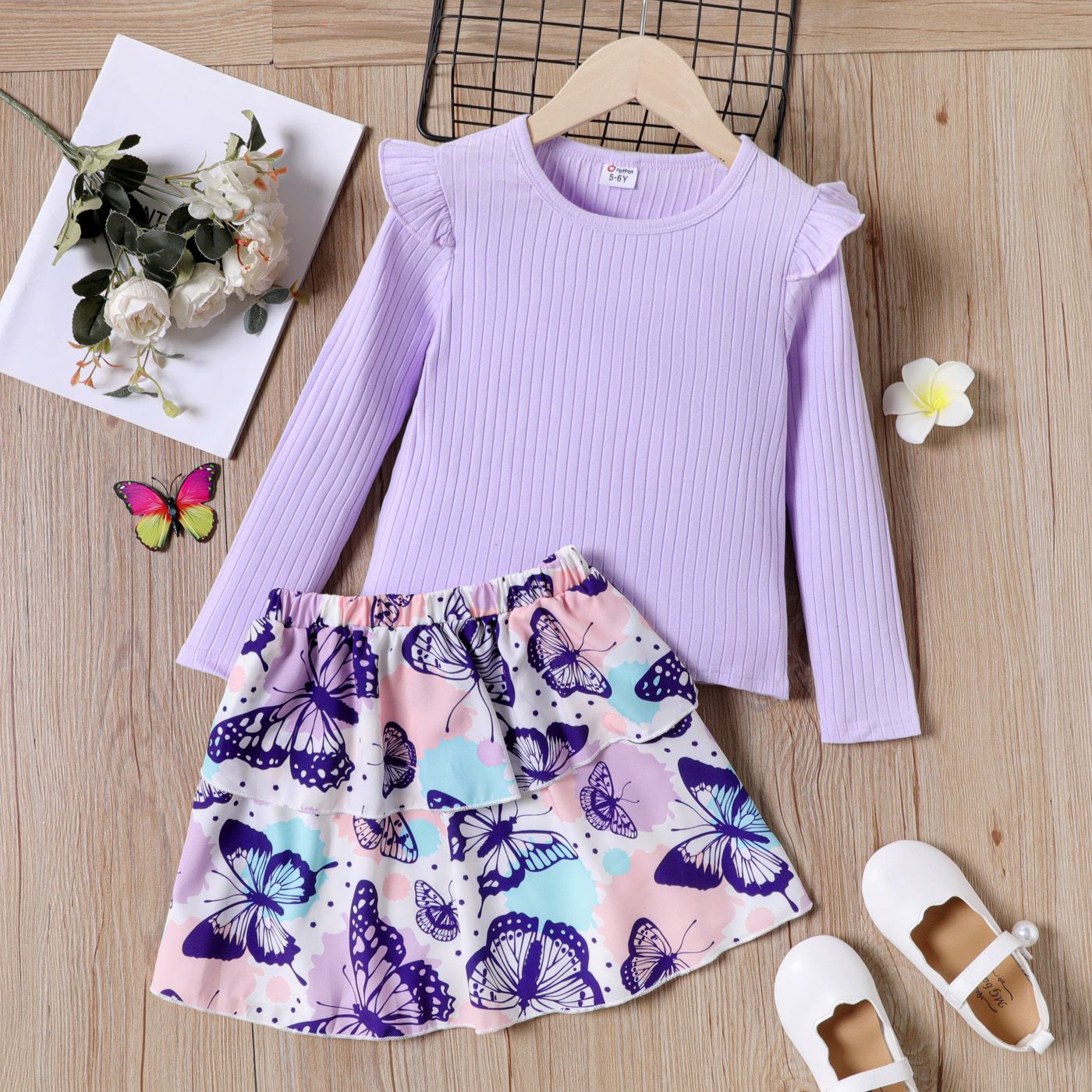 

2pcs Kid Girl Ruffled Ribbed Cotton Tee and Butterfly Print Layered Skirt Set