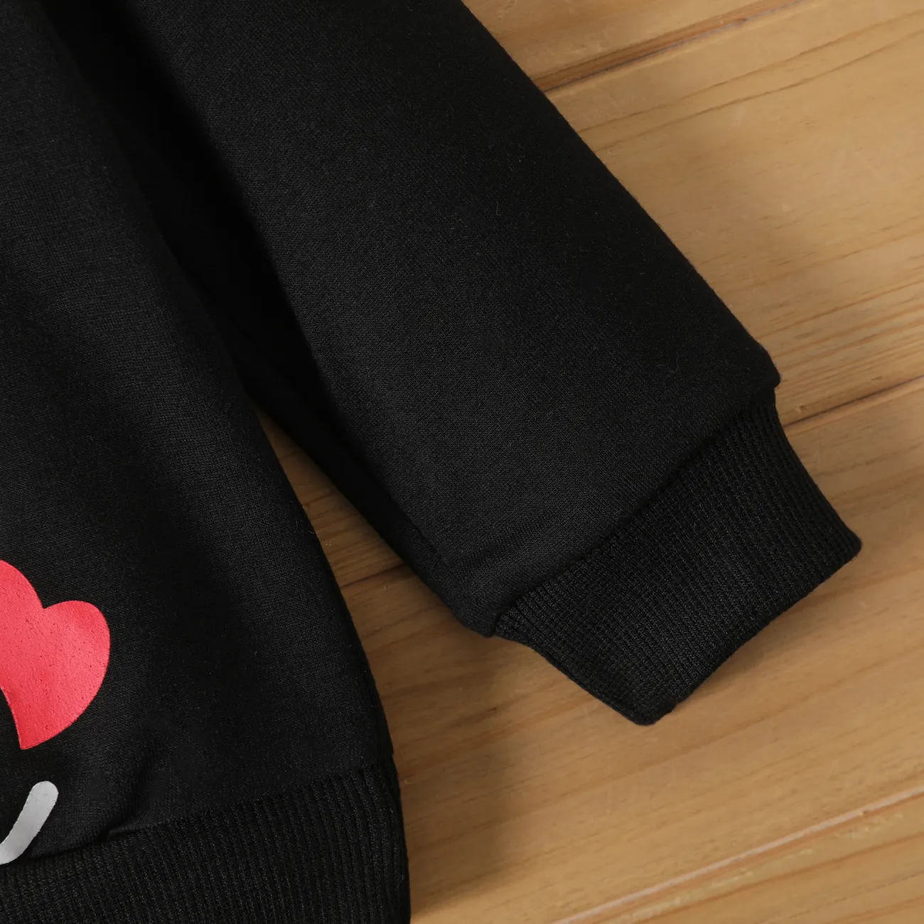 Baby Boy/Girl Heart & Letter Print Long-sleeve Sweatshirt Black big image 1