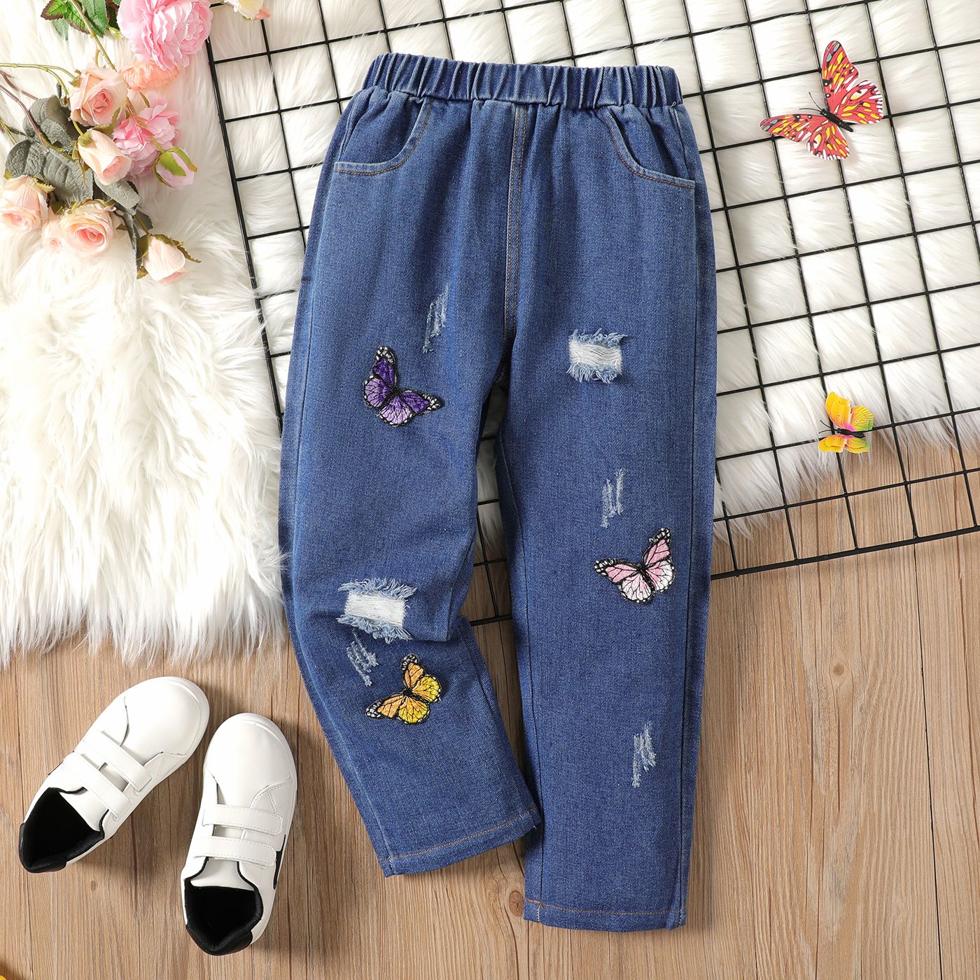 

Kid Girl Butterfly Embroidered Straight Ripped Denim Jeans