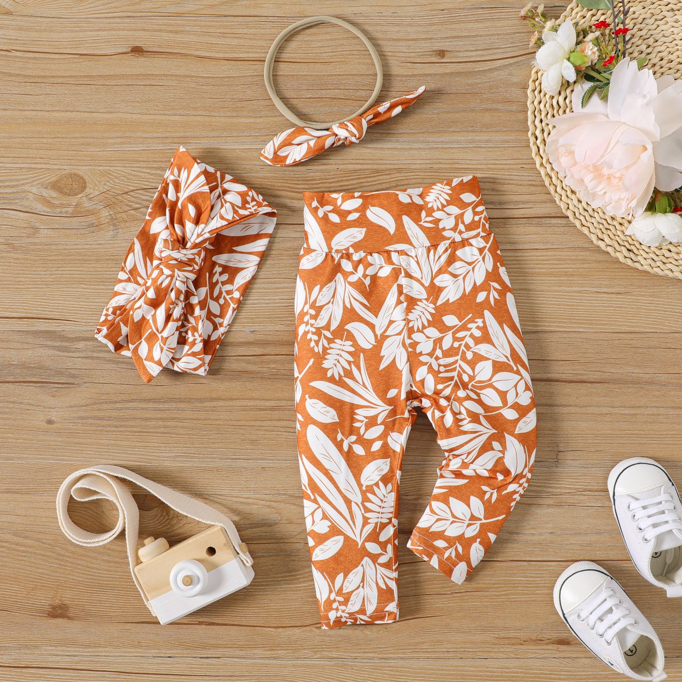

3pcs Baby Girl Allover Plant Print Tie Tube Top and Pants & Headband Set