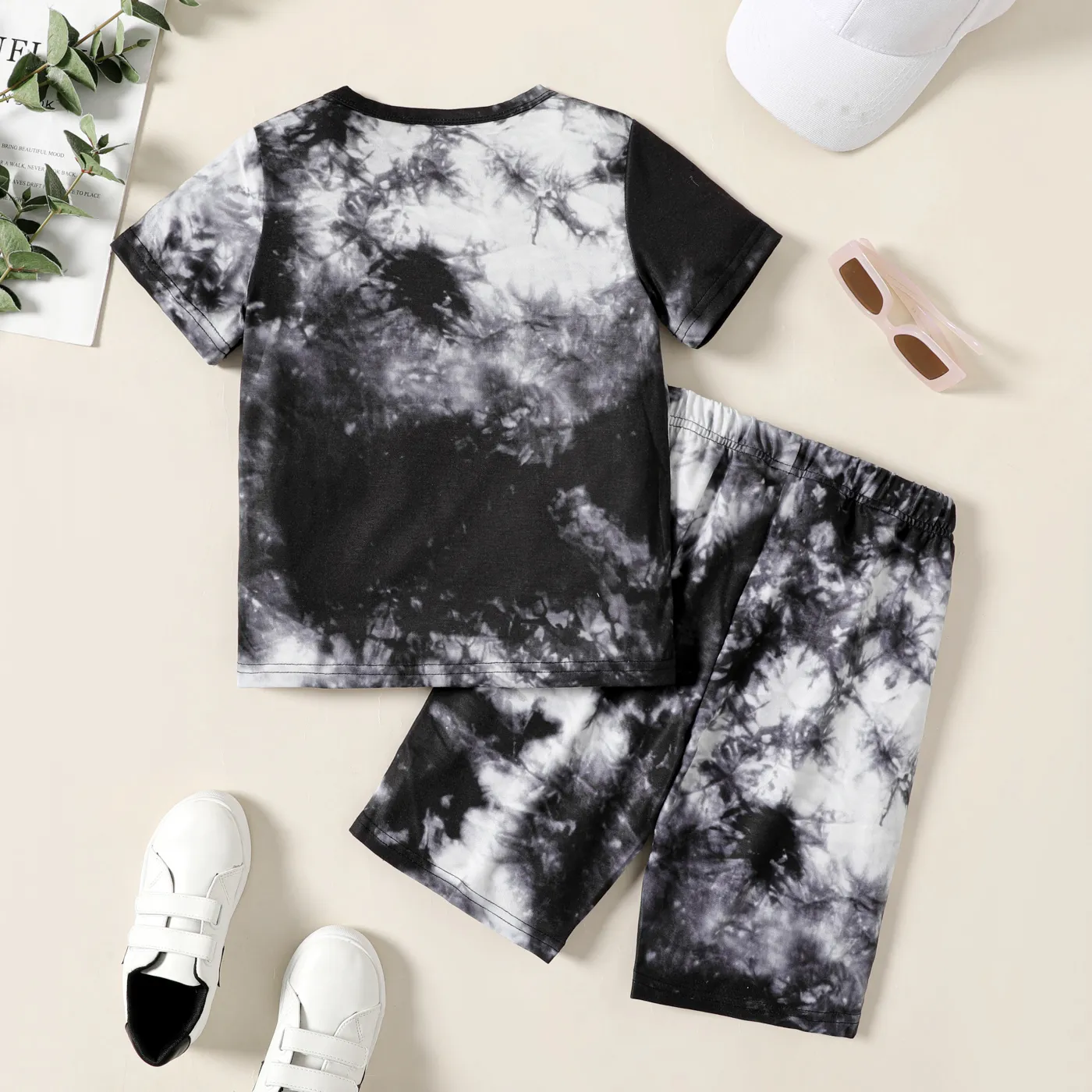 2pcs Kid Boy Tie Dyed Reflective Laser Short-sleeve Tee and Elasticized Shorts Set  image 6